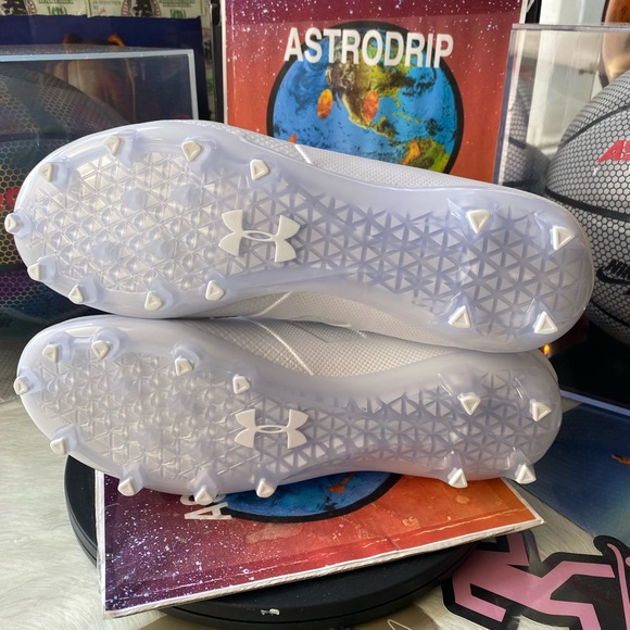 🆕 Under Armour UA Highlight MC Football - Mens - Picture 5 of 13